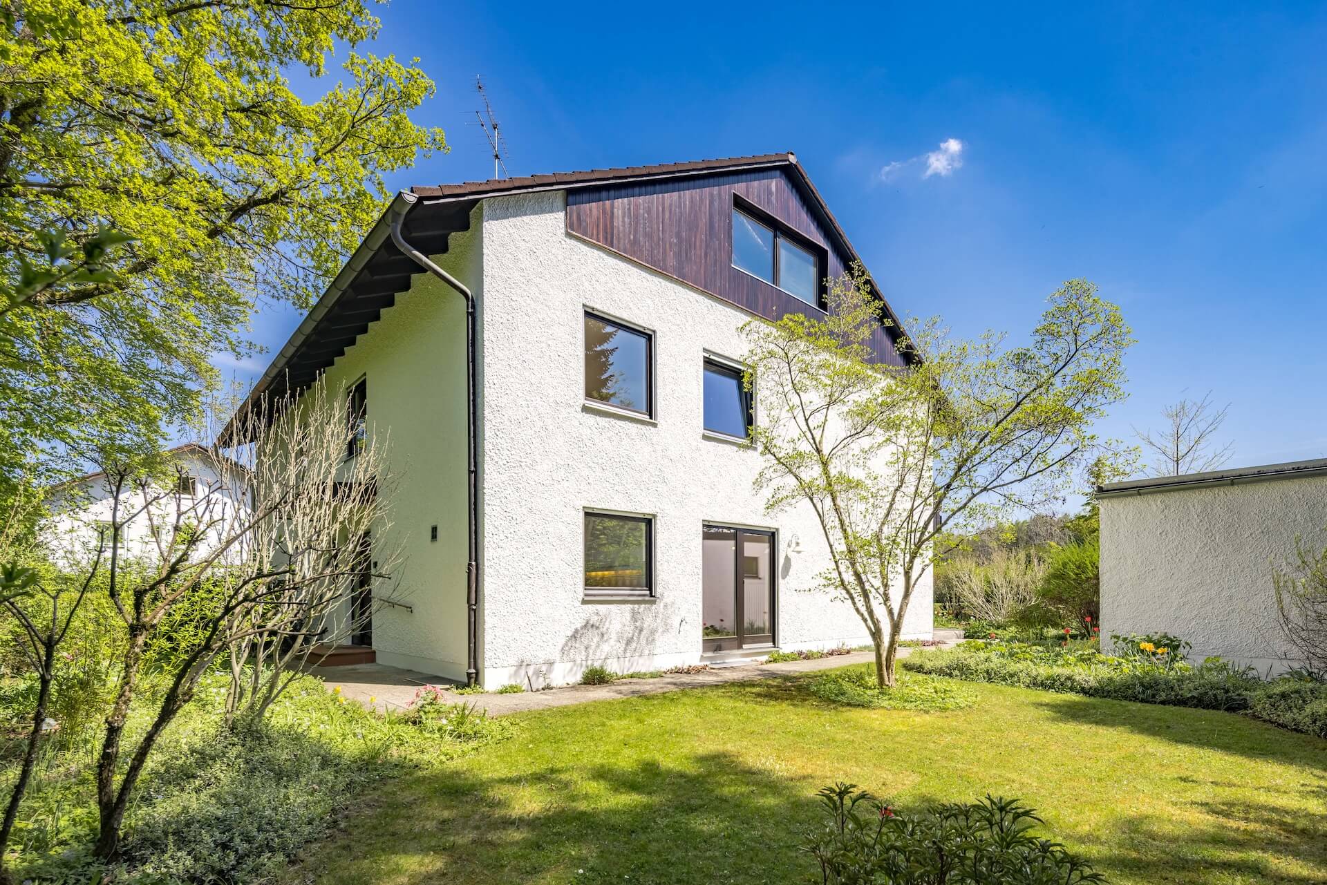 Garten West-Ansicht