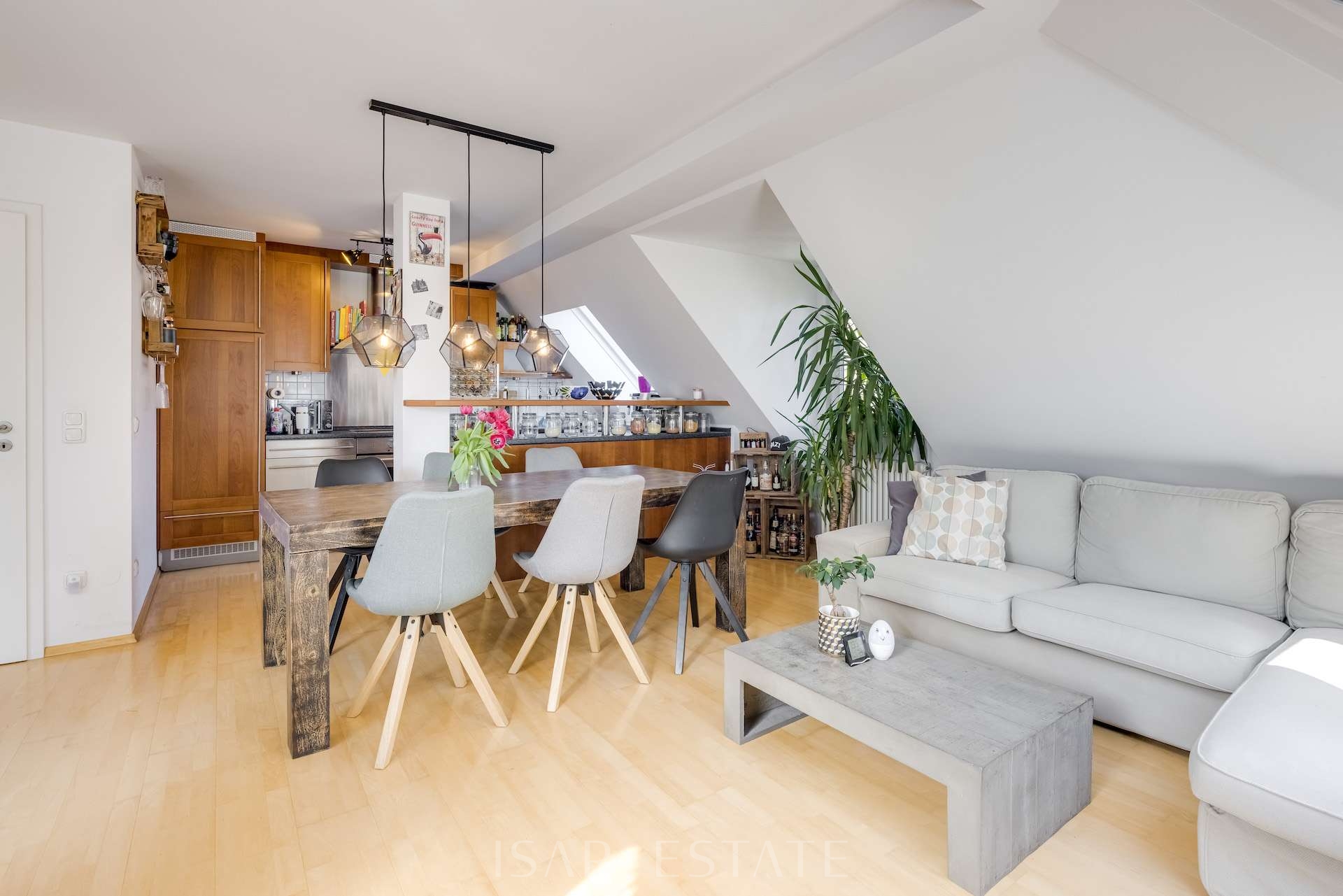 Wohn- und Essbereich 