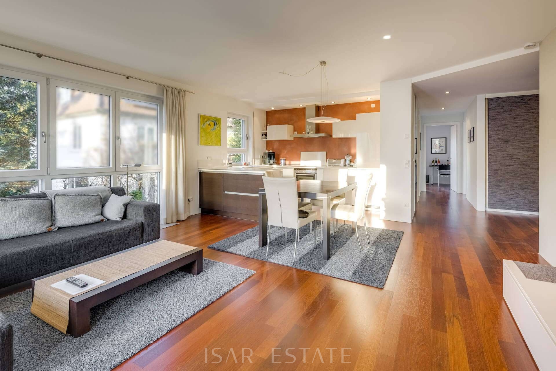 Wohn- und Essbereich